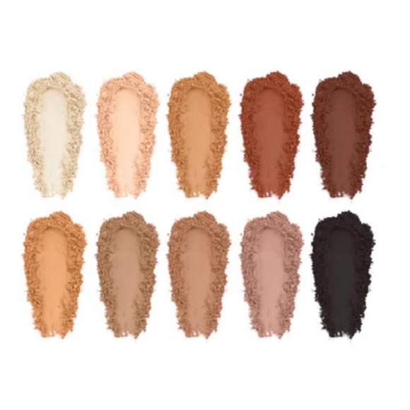 Kylie the Classic Matte Pallette - Picture 3 of 3